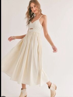 Sadie & Sage Cream Spaghetti-Strap maxi Dress with Front Cutout